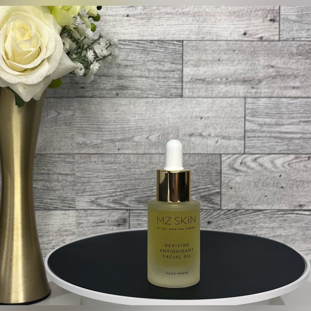 New w/ no box MZ Skin Reviving Antioxidant Facial Oil Retail $110